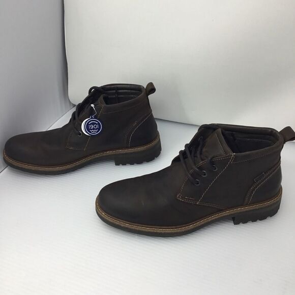 1901 Camas Waterproof Chukka Boot (B8) - Picture 2 of 8